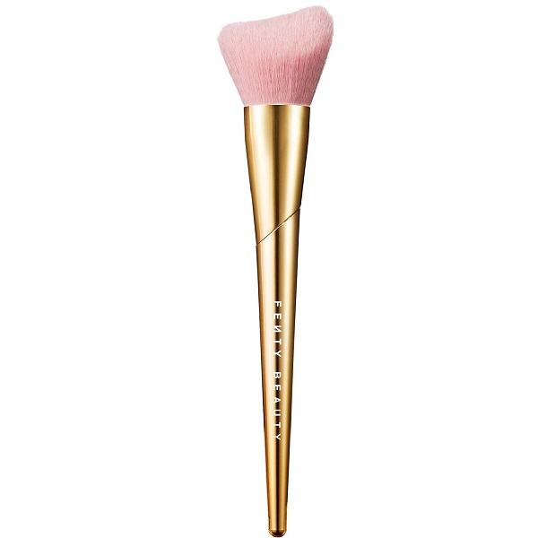 Fenty Beauty by Rihanna Cheek Hugging Bronzer Brush 190