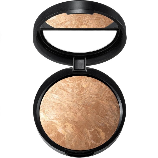 Laura Geller Baked Balance-n-Brighten Color Correcting Foundation